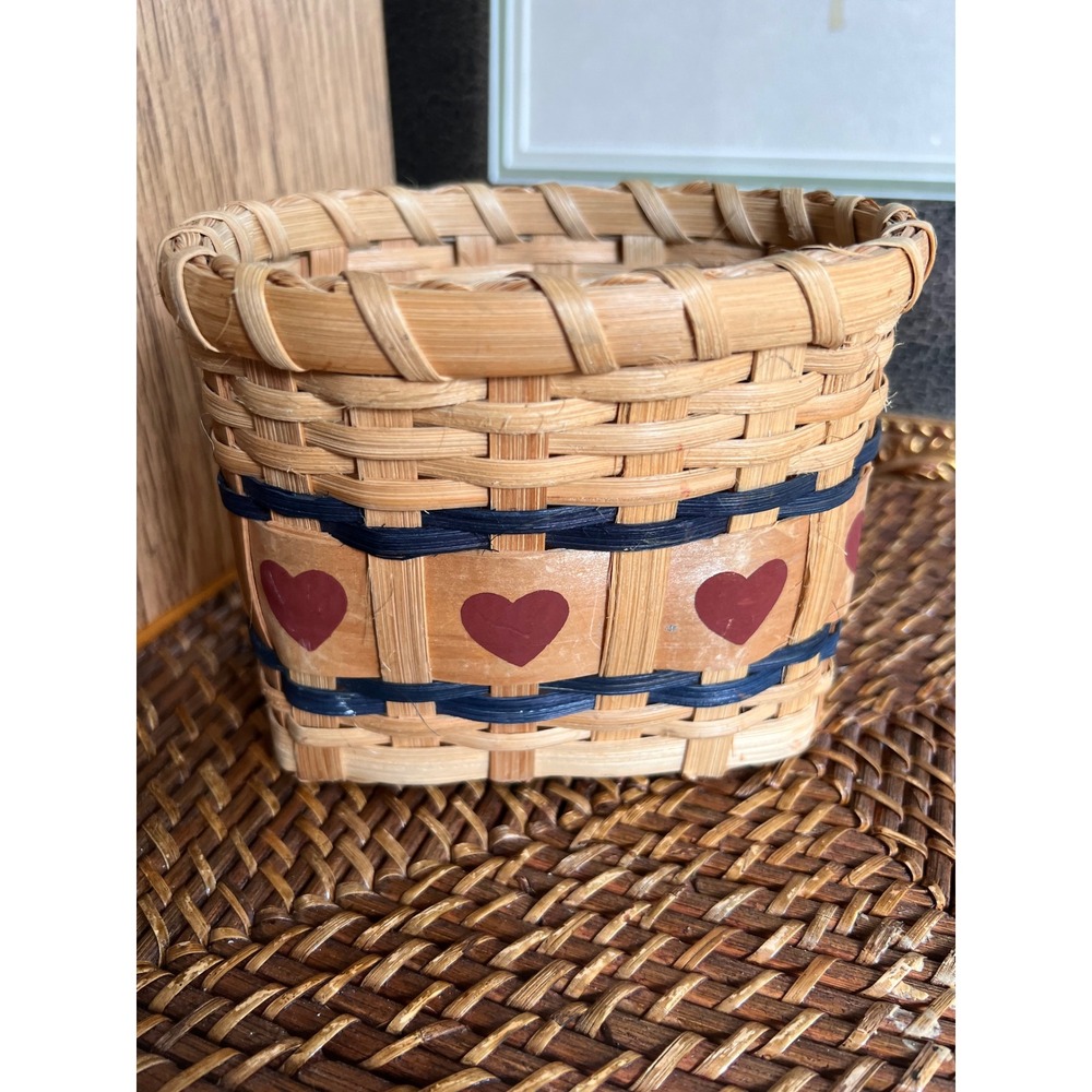 Vintage Handwoven Wicker Basket Small Oval Primitive Country Red Hearts Navy